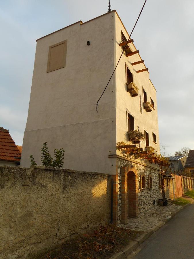 ZaječíV Zajecskej Vezi公寓 外观 照片