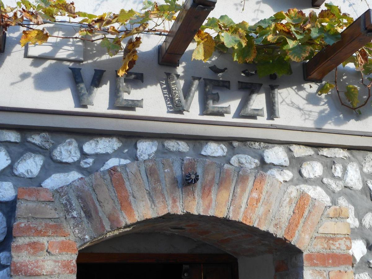 ZaječíV Zajecskej Vezi公寓 外观 照片